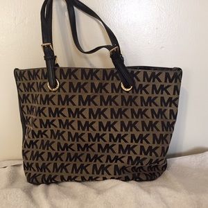 Black Michael Kors shoulder tote bag